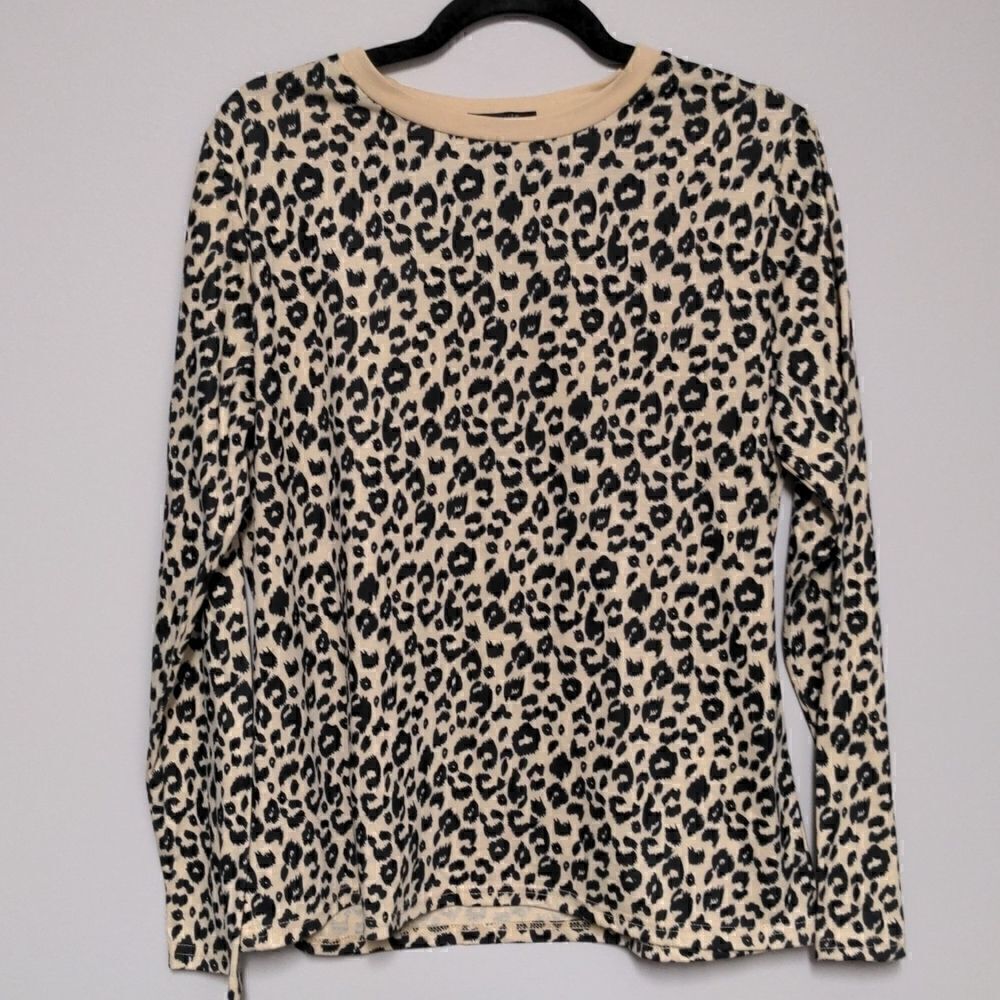 Blooming Jelly Long Sleeve Shirt